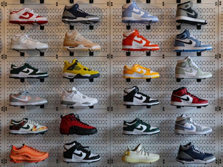 How To Resell Sneakers: The Ultimate Guide